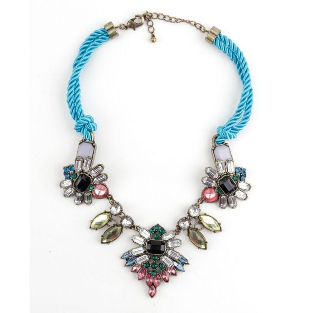 H&M Rhinestone Blue Multicolour Rhinestone Studded Rope Necklace Spring​